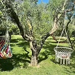Villa Dolores , With A Spectacular Swimming Pool With Hydromassage And A Big Garden For The Children - Iun S3325