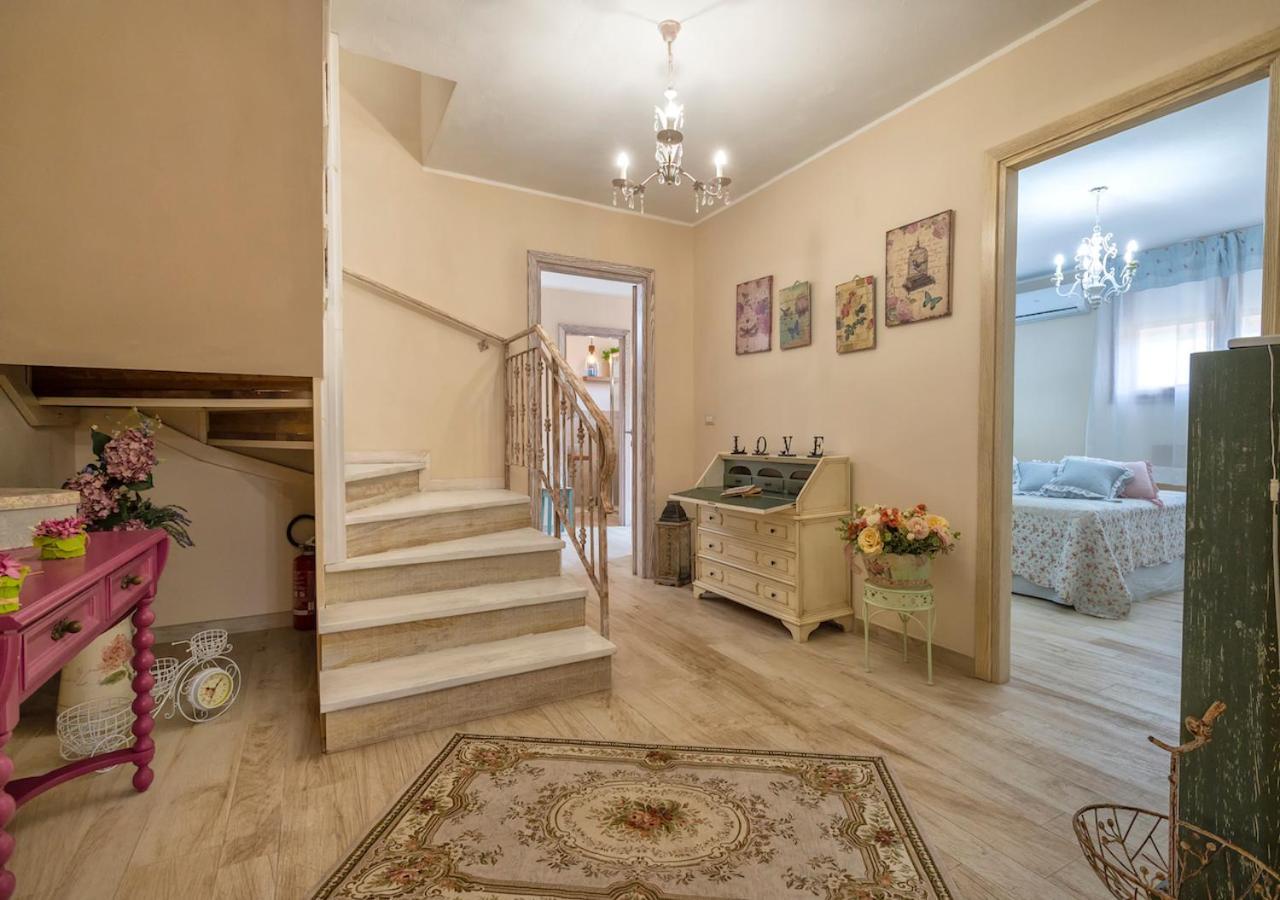 Villa Dolores , With A Spectacular Swimming Pool With Hydromassage And A Big Garden For The Children - Iun S3325